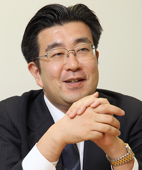 Outside Director, EXORPHIA / Representative Attorney, Matsumoto Munehiro Law Office Munehiro Matsumoto